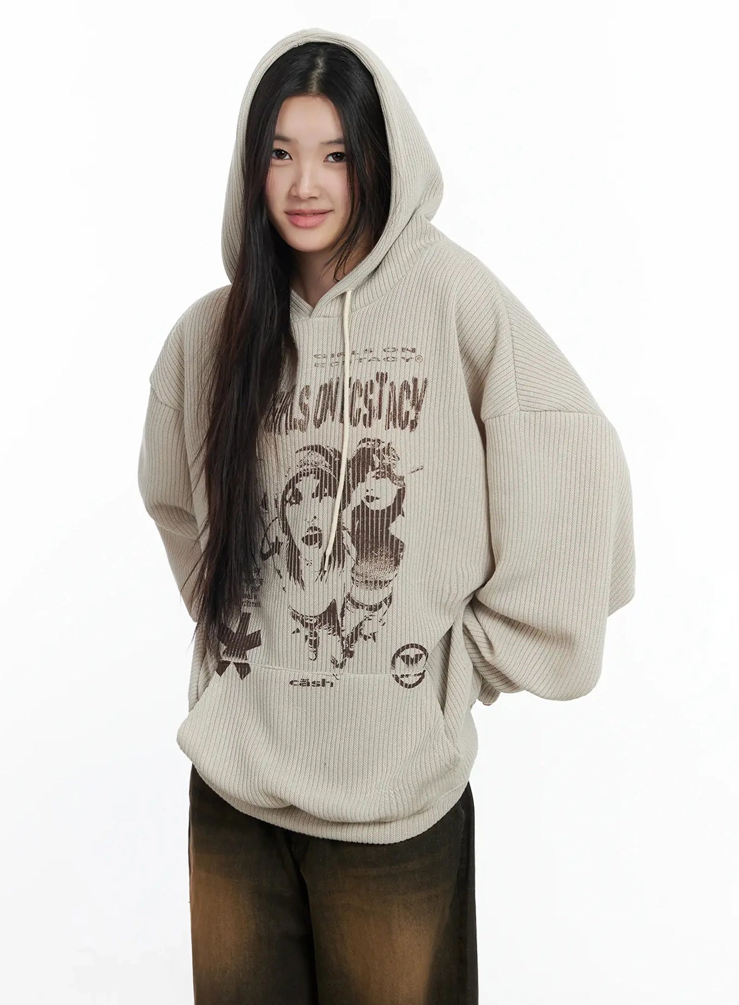 ribbed-graphic-knit-hoodie-im502