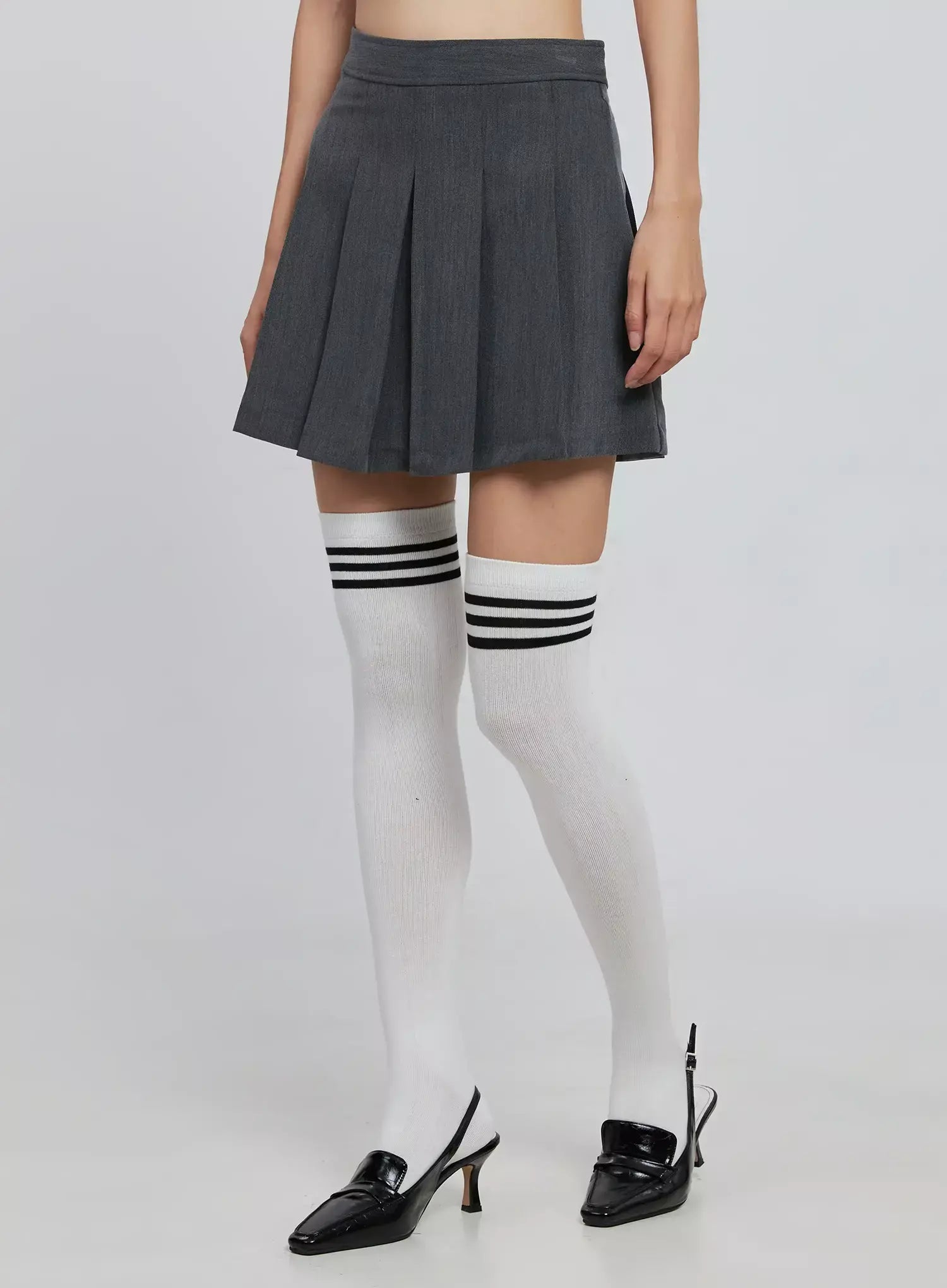 classic-schoolgirl-skirt-io530