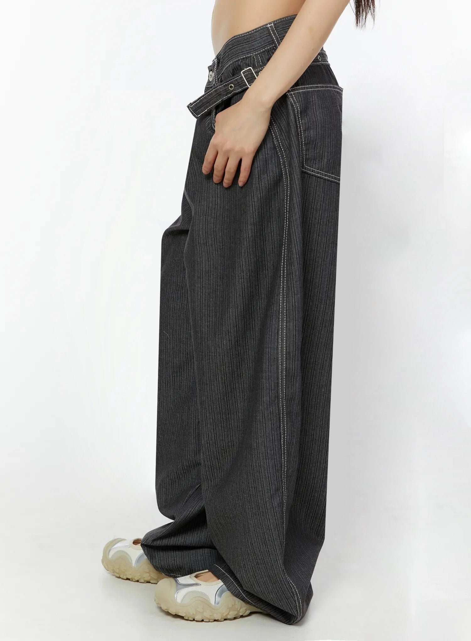 casual-baggy-stripe-pants-iu518
