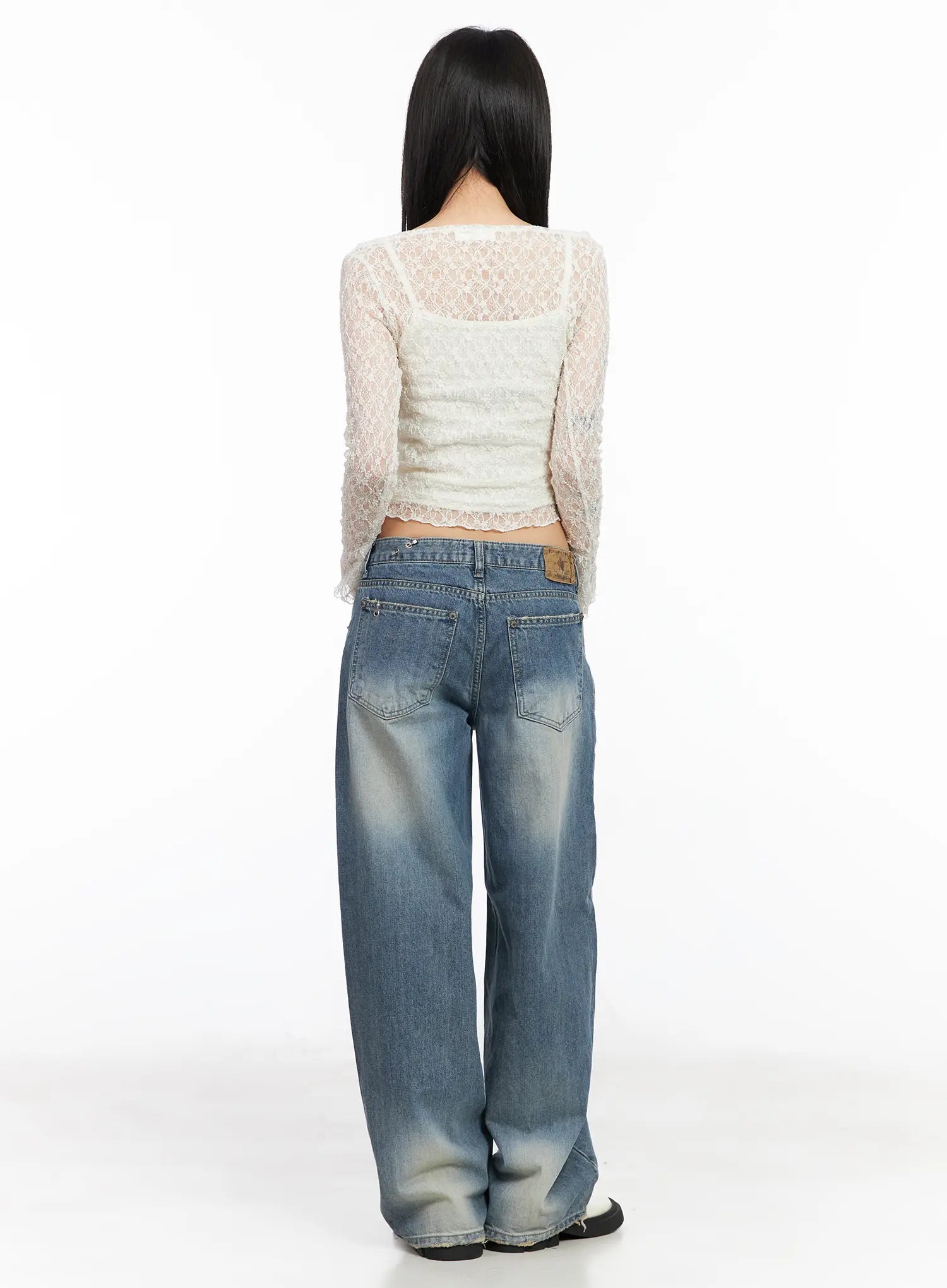 itzel-low-rise-wide-leg-jeans-cm516