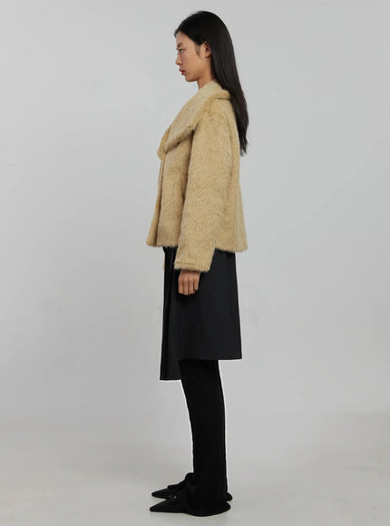 wide-collar-faux-fur-coat-ij509