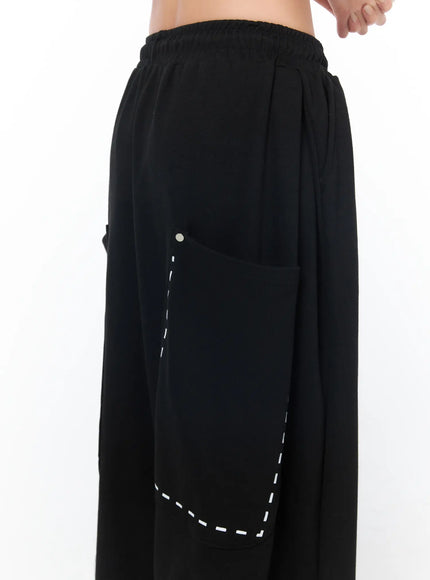 wide-leg-graphic-sweatpants-cy512