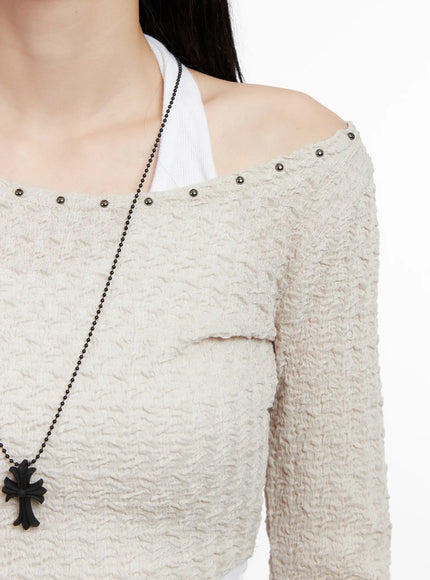 cropped-eyelet-long-sleeve-top-cg525