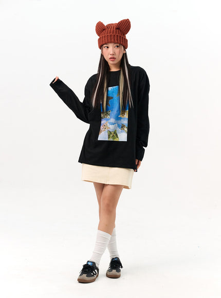 kitty-graphic-print-long-sleeve-top-io317