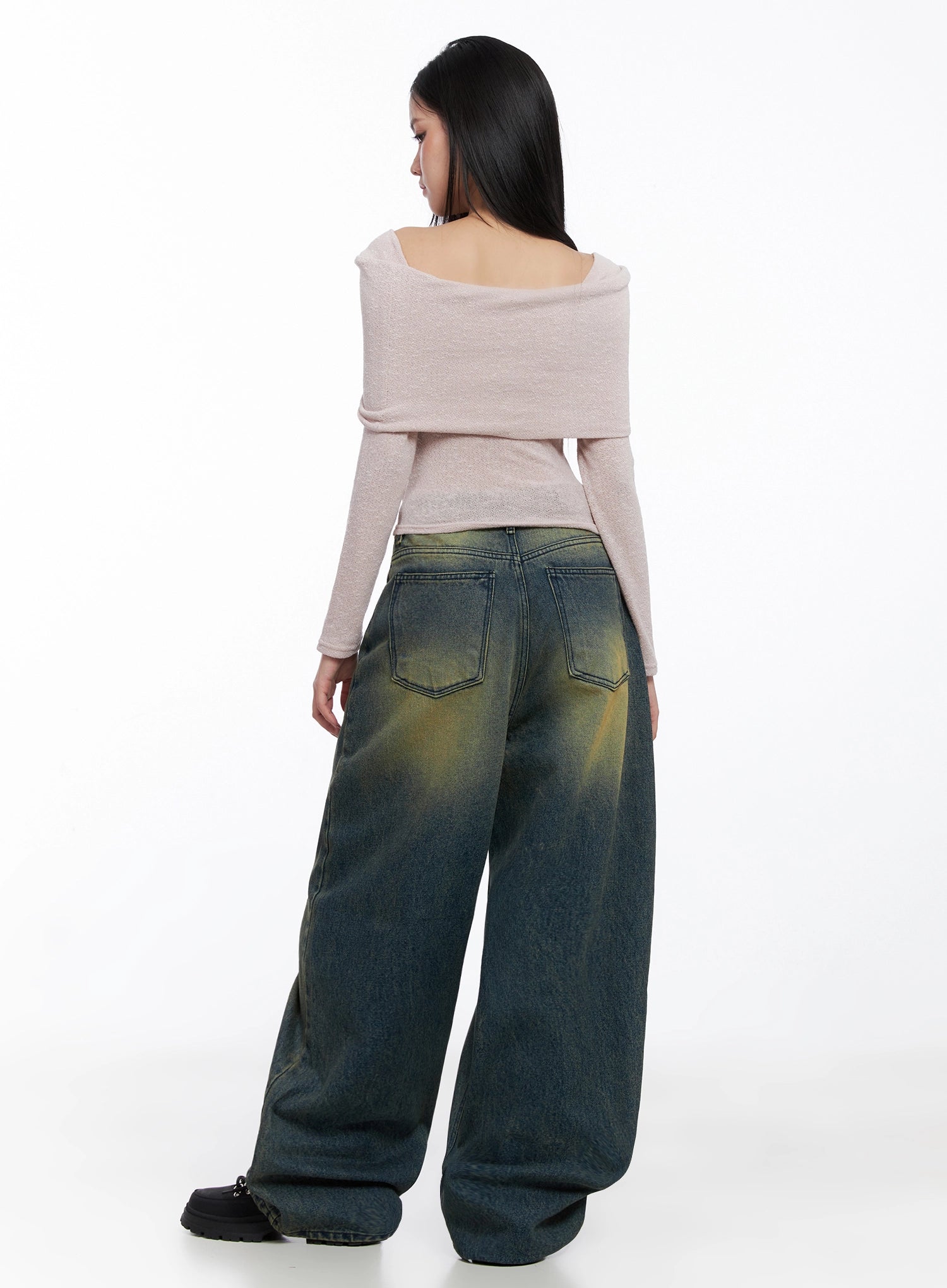 ribbon-off-shoulder-knit-top-is525