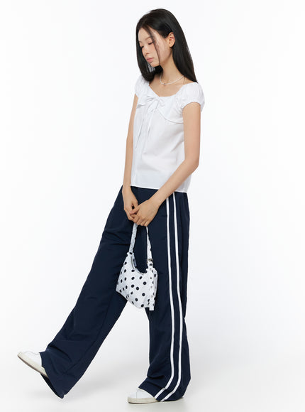 ribbon-puff-sleeve-blouse-iu516