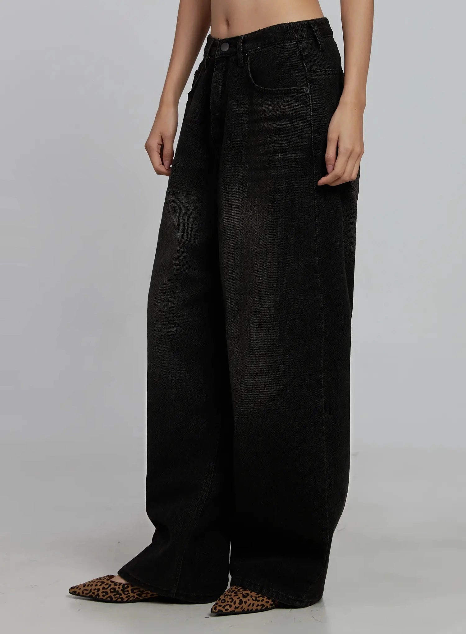 mikayla-comfort-fit-wide-leg-jeans-im520