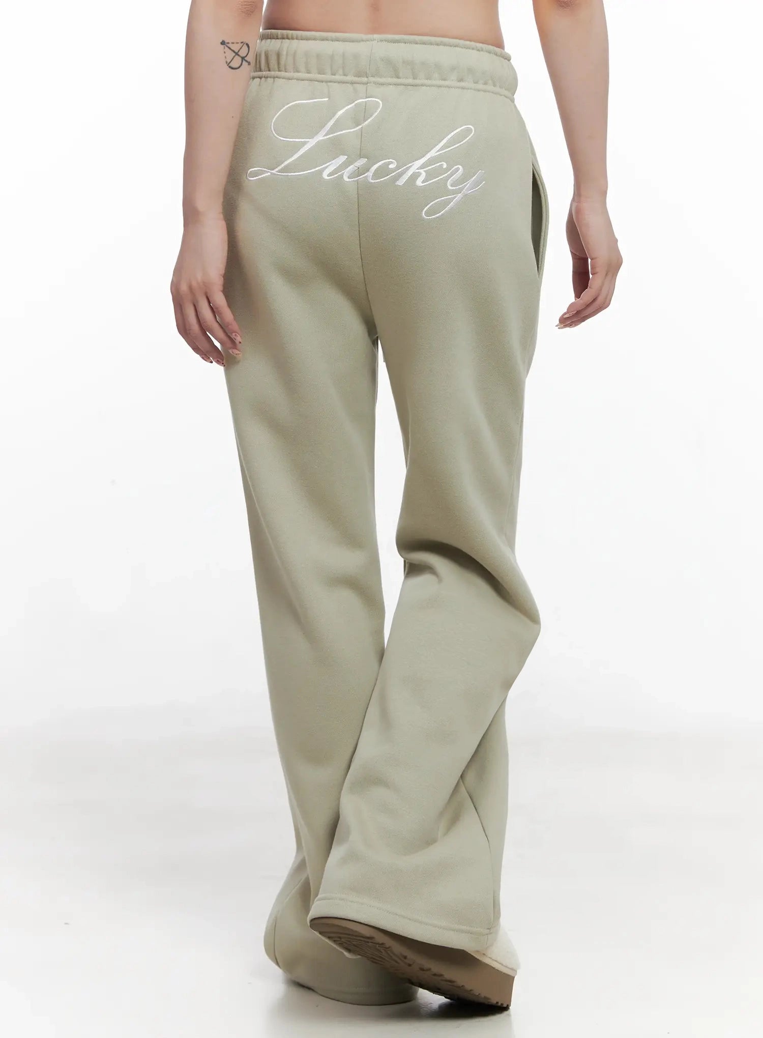lucky-fleece-wide-leg-sweatpants-in514