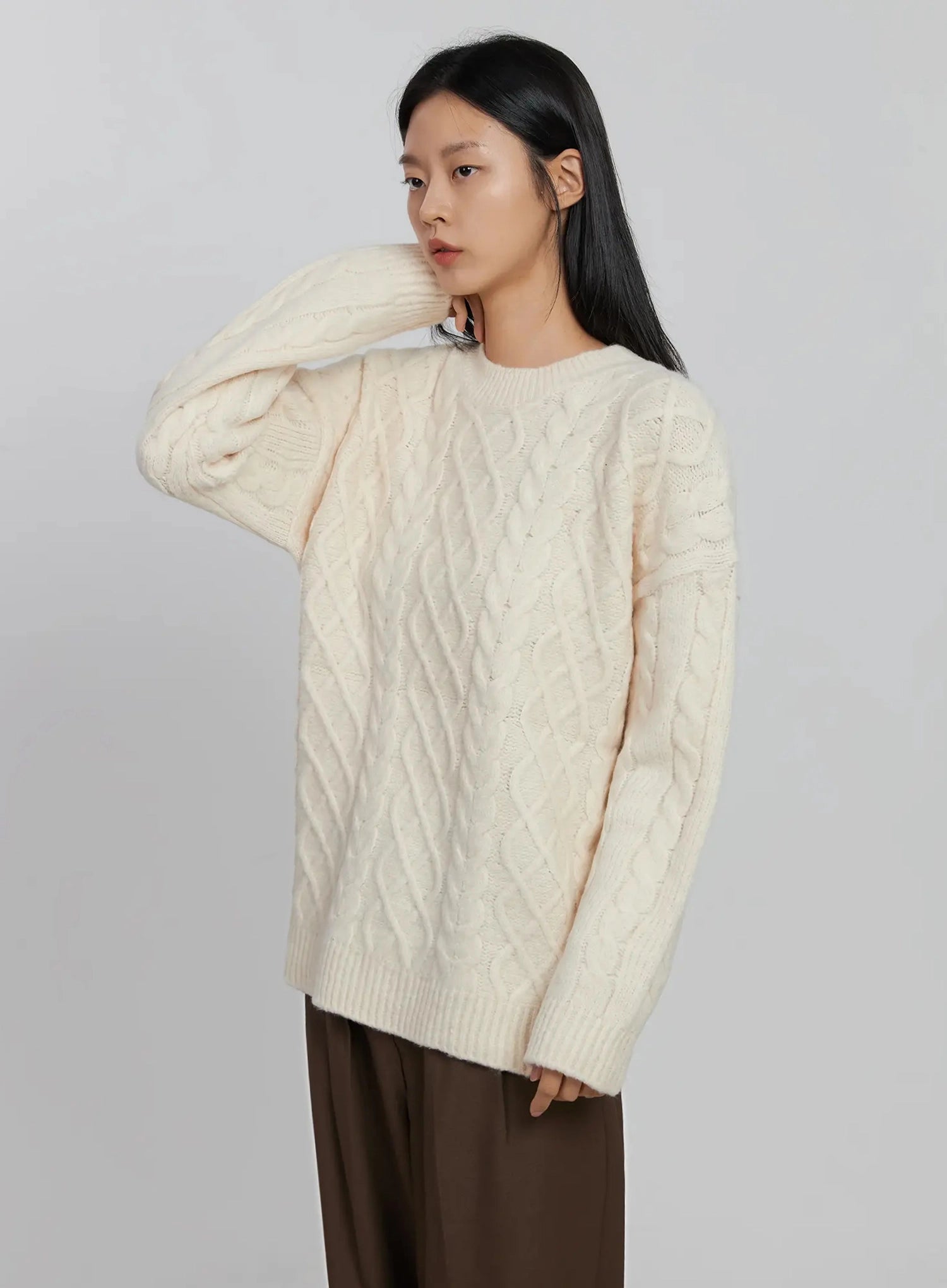 cable-knit-crew-neck-sweater-id516