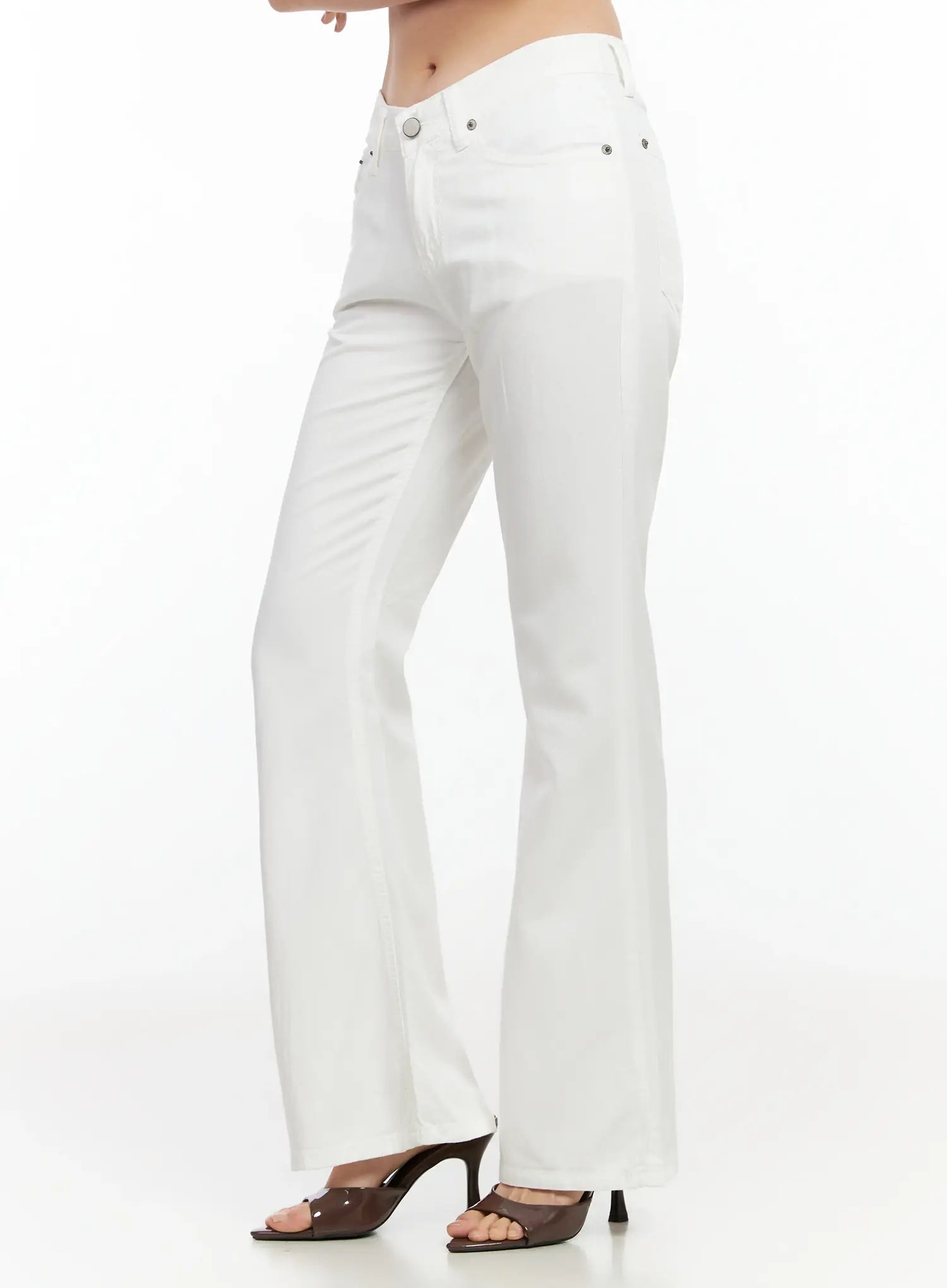 relaxed-bootcut-cotton-pants-im524