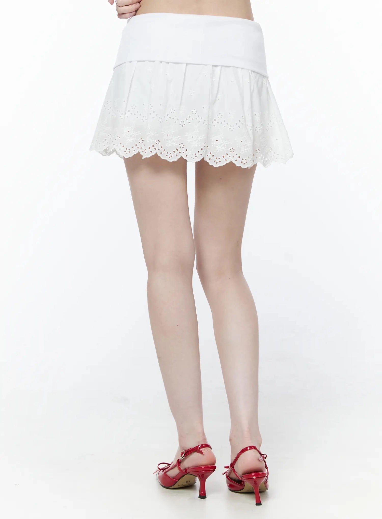 lace-hem-mini-skirt-iu512