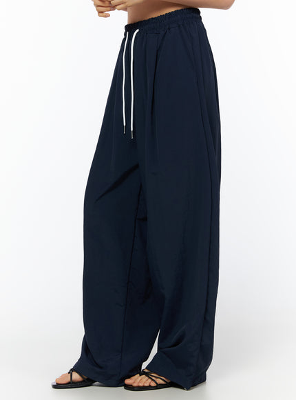 parachute-wide-leg-pants-iu519