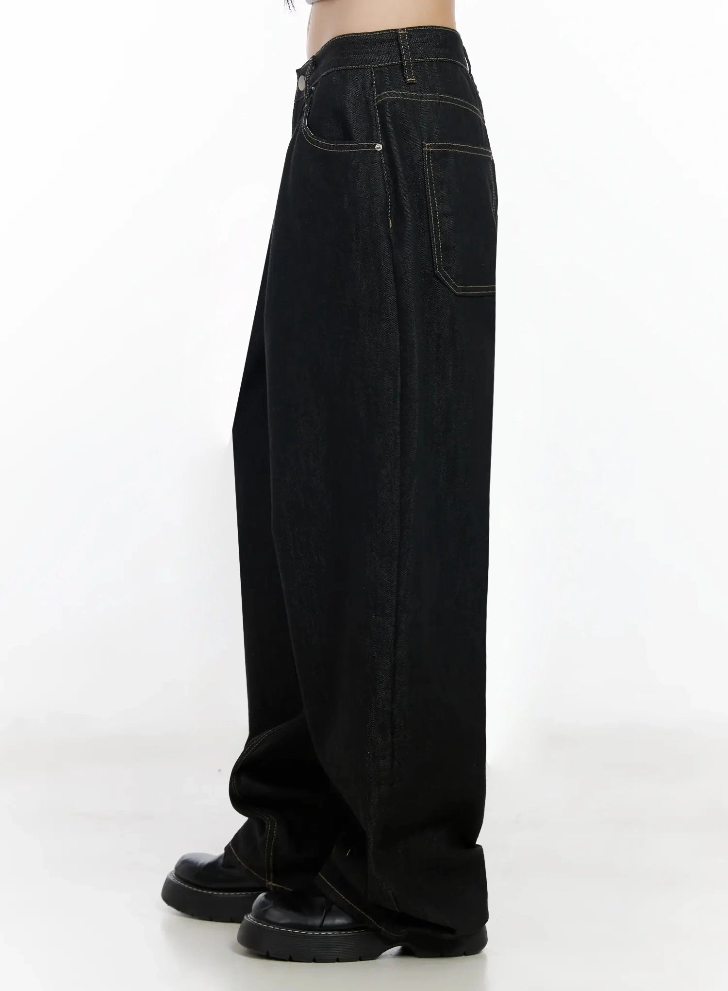 liliana-no-fade-wide-leg-jeans-im506