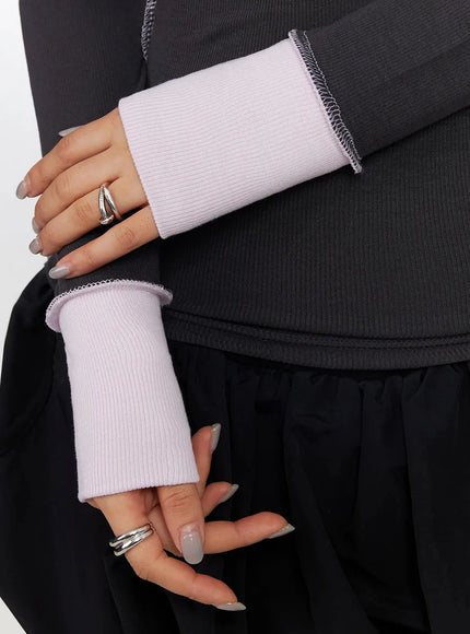 two-stitch-hooded-long-sleeve-top-ca513