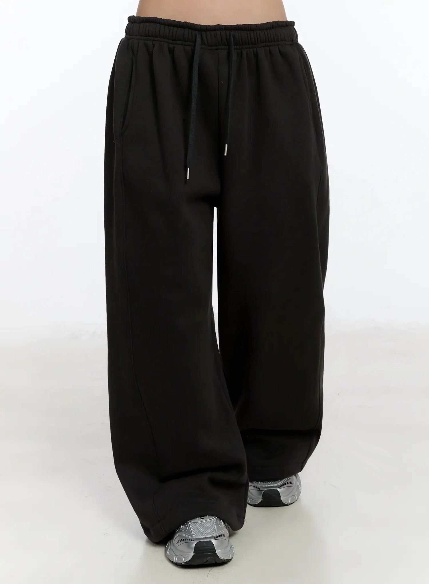 relaxed-fit-sweatpants-im509