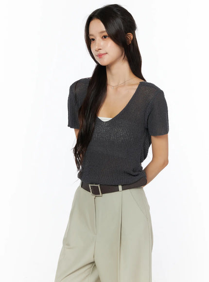 twist-detail-knit-short-sleeve-top-cu522