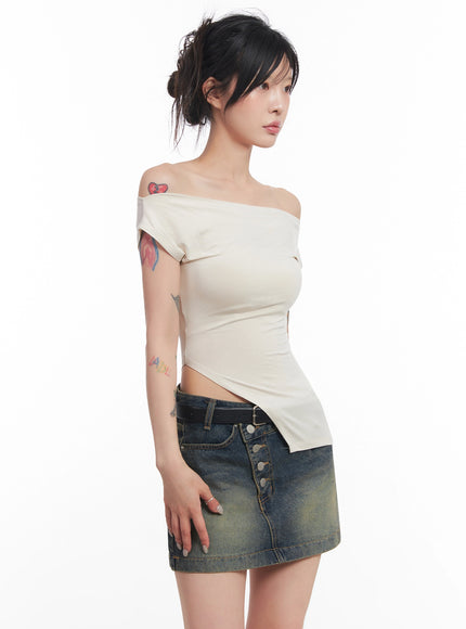 slit-off-shoulder-tee-ic503