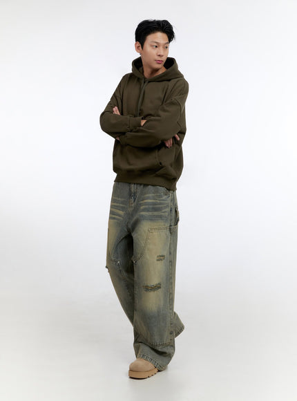 mens-distressed-wide-fit-denim-jeans-io428