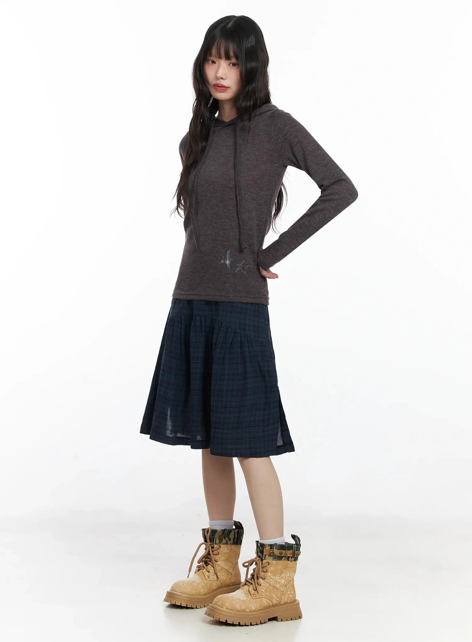 star-patched-hoodie-f517