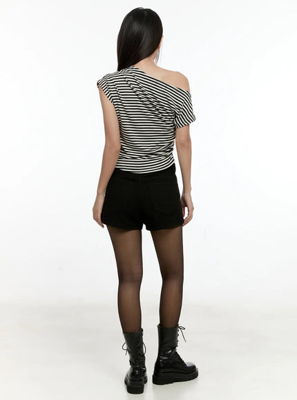 studded-casual-shorts-cg501