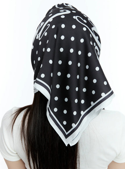 polka-dot-graphic-scarf-cu527