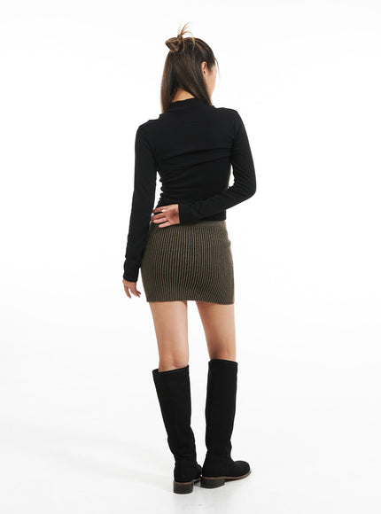 ribbed-knit-mini-skirt-co313