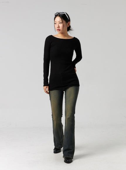 cutout-x-strap-slim-fit-tee-cg327