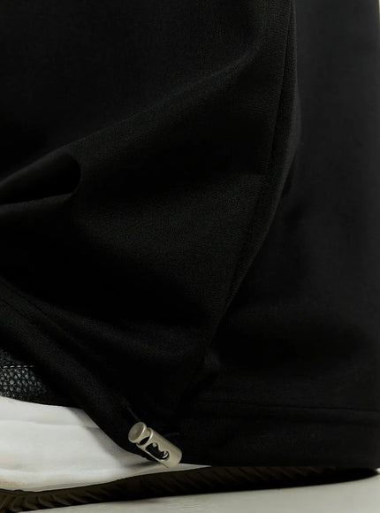 mens-sports-graphic-wide-pants-in525