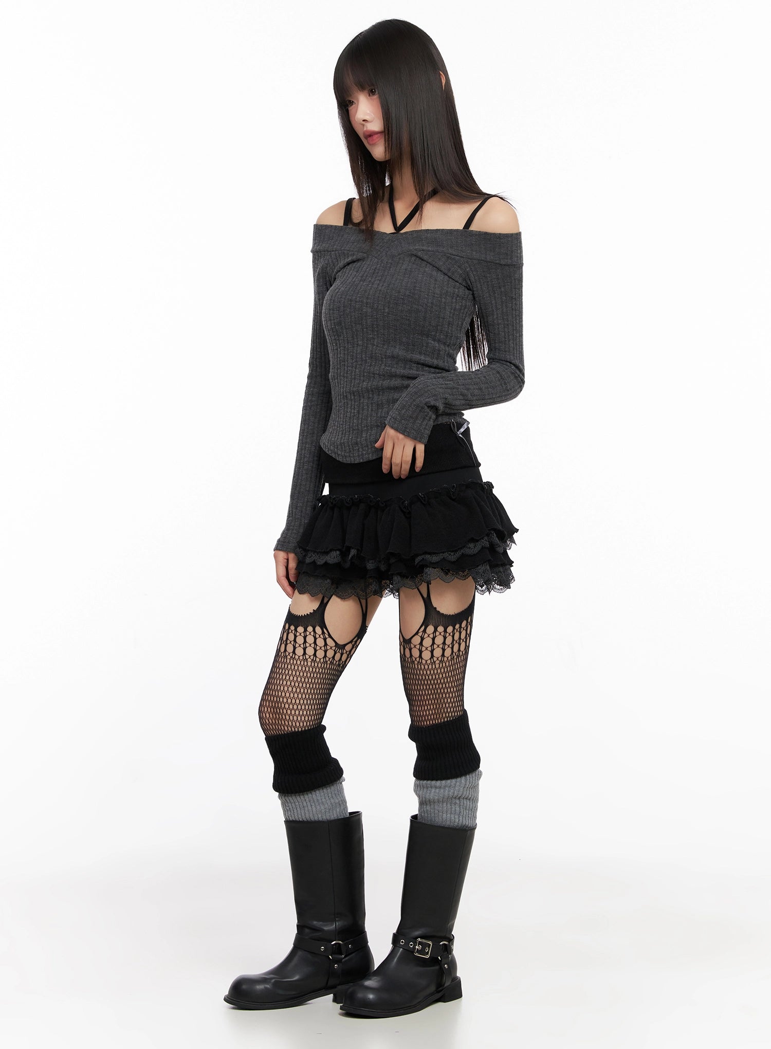 off-shoulder-v-neck-top-in503