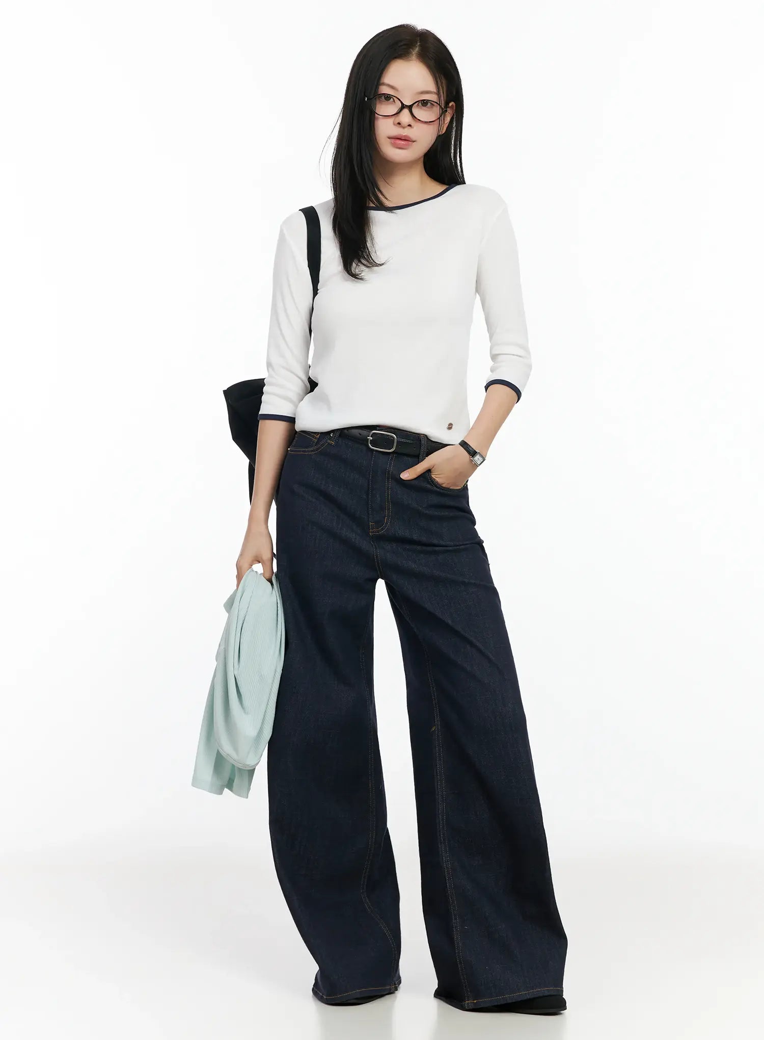 two-color-quarter-sleeve-top-im524