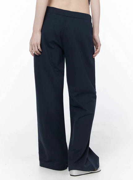relaxed-fit-graphic-sweatpants-iu512