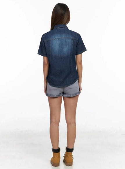 short-sleeve-denim-button-up-shirt-iy501