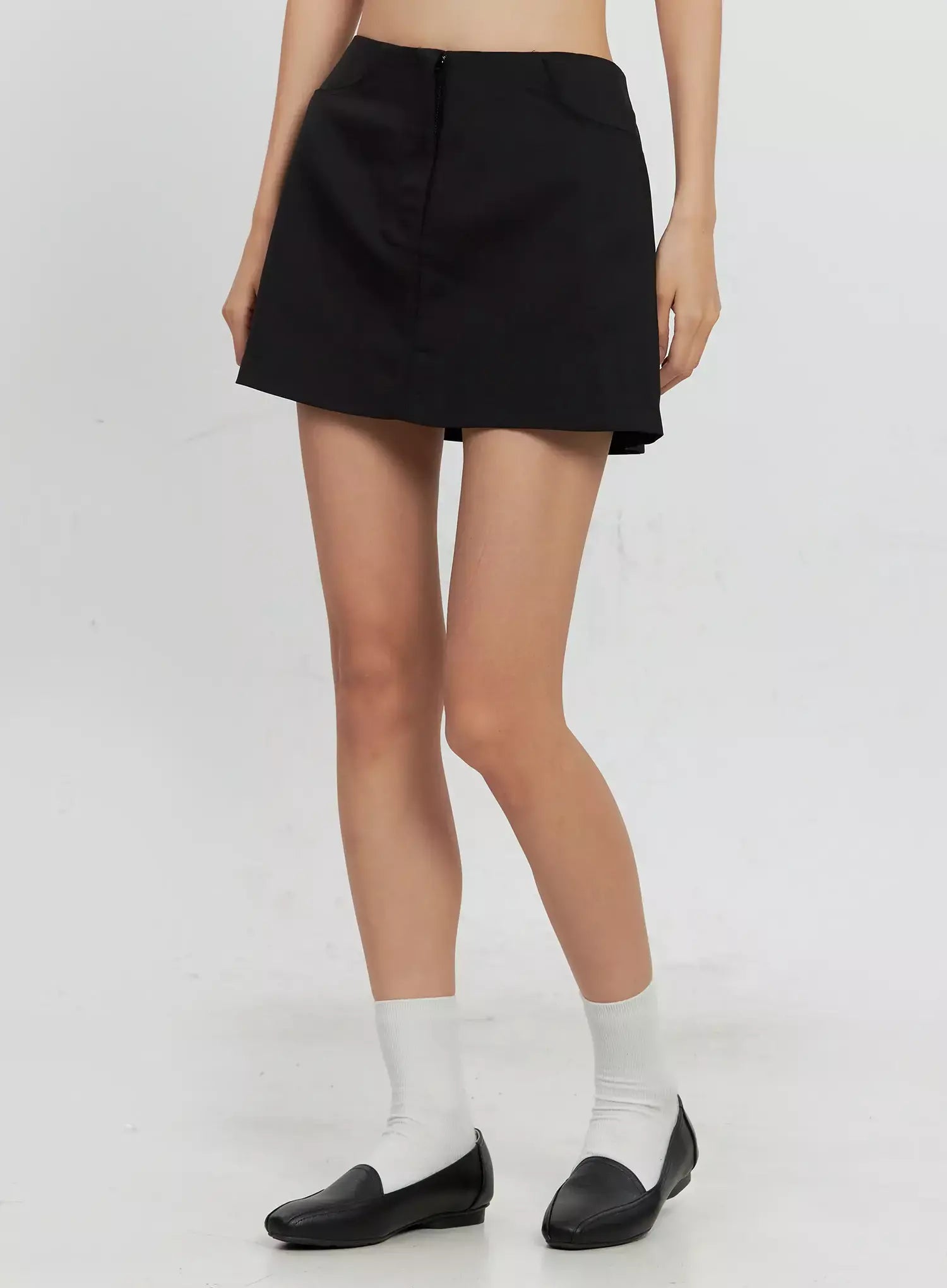 low-rise-back-band-skirt-il528