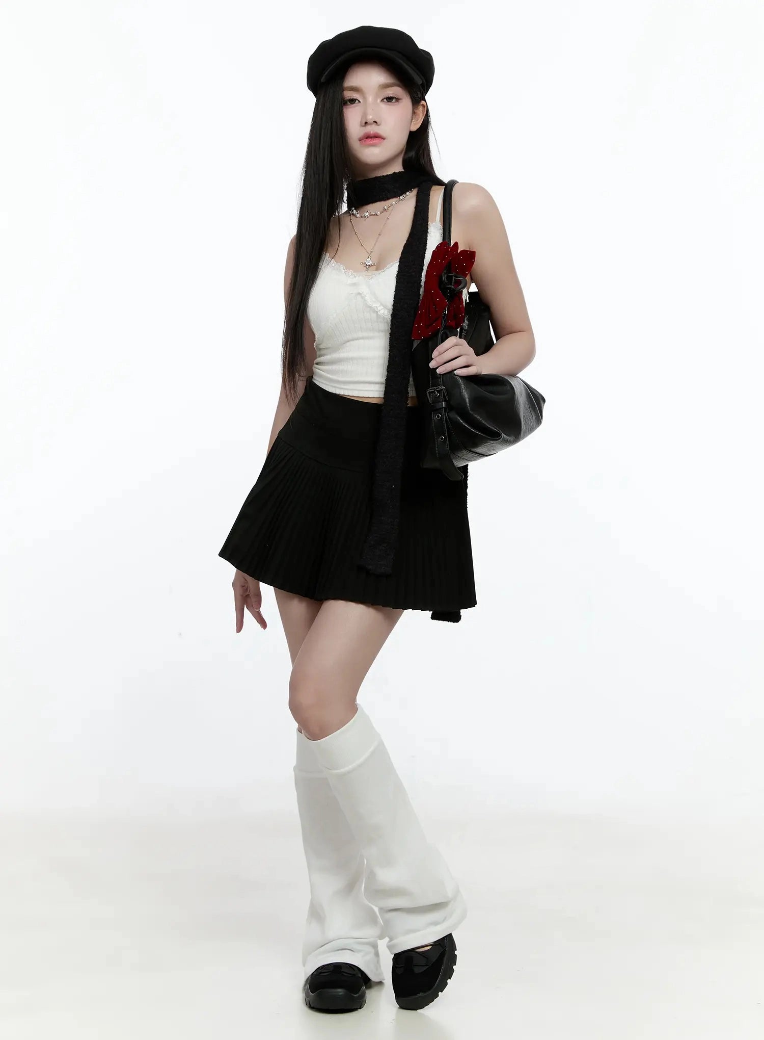 lace-trim-sleeveless-top-io527