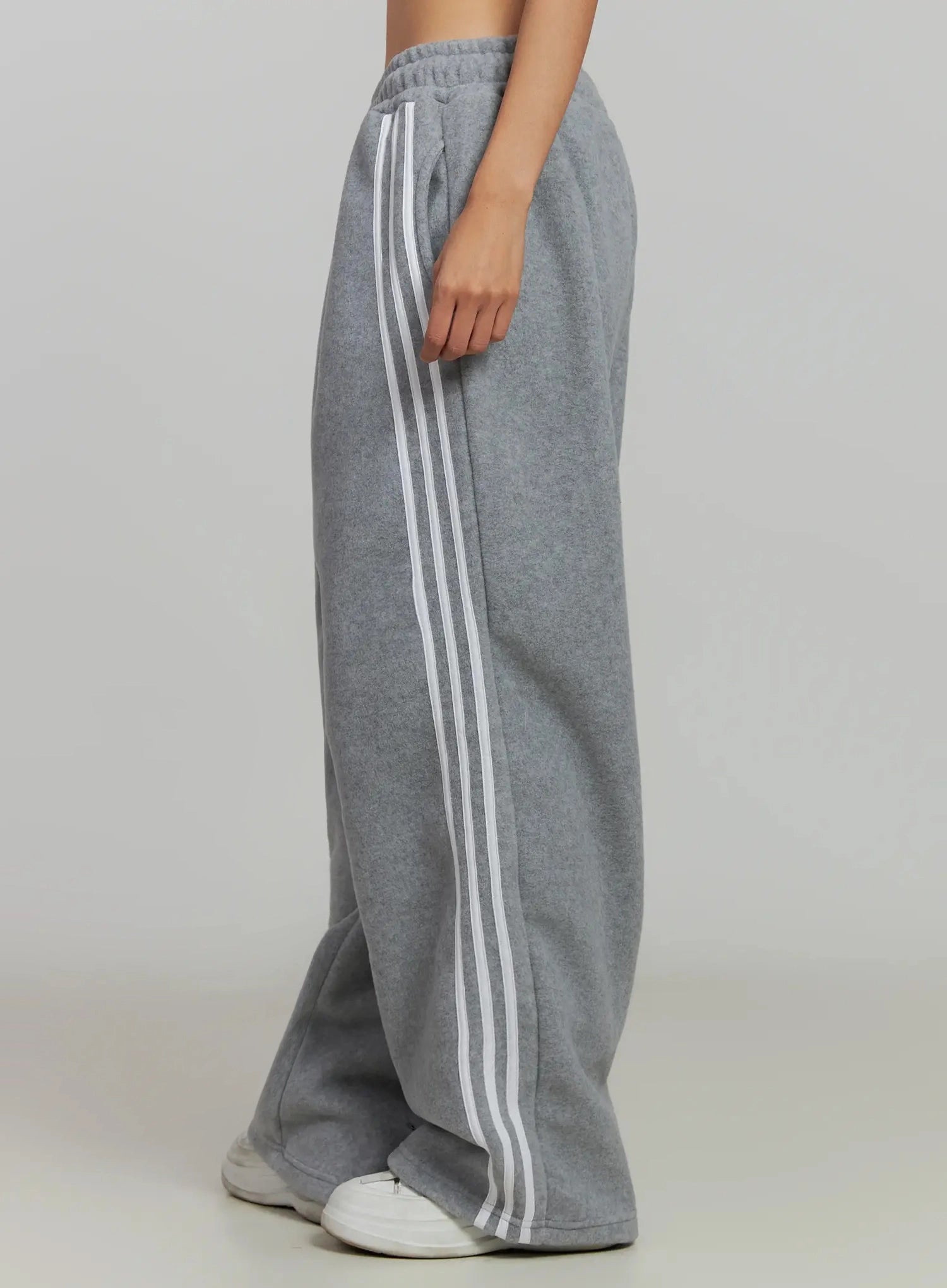 stripe-sweatpants-ij505