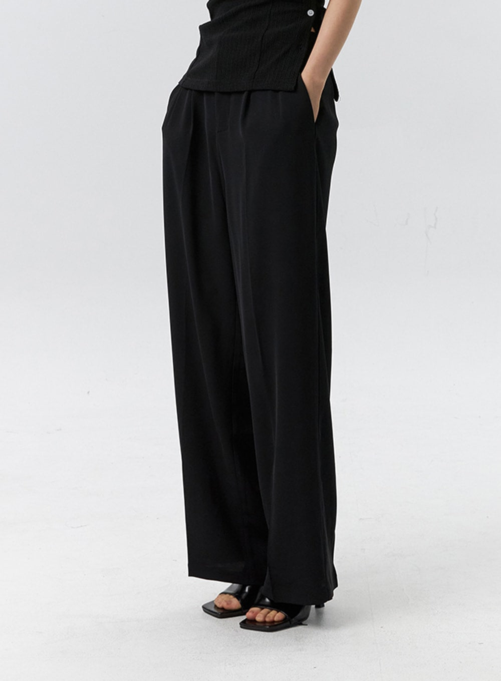 Closet London tailored wide leg pants in black | ASOS