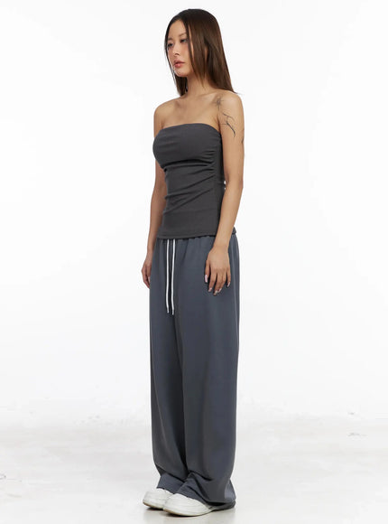 ribbed-padded-tube-top-iy504