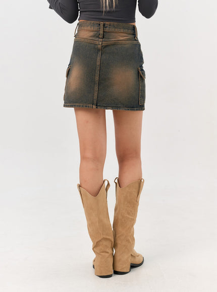 chic-cargo-mini-skirt-in301