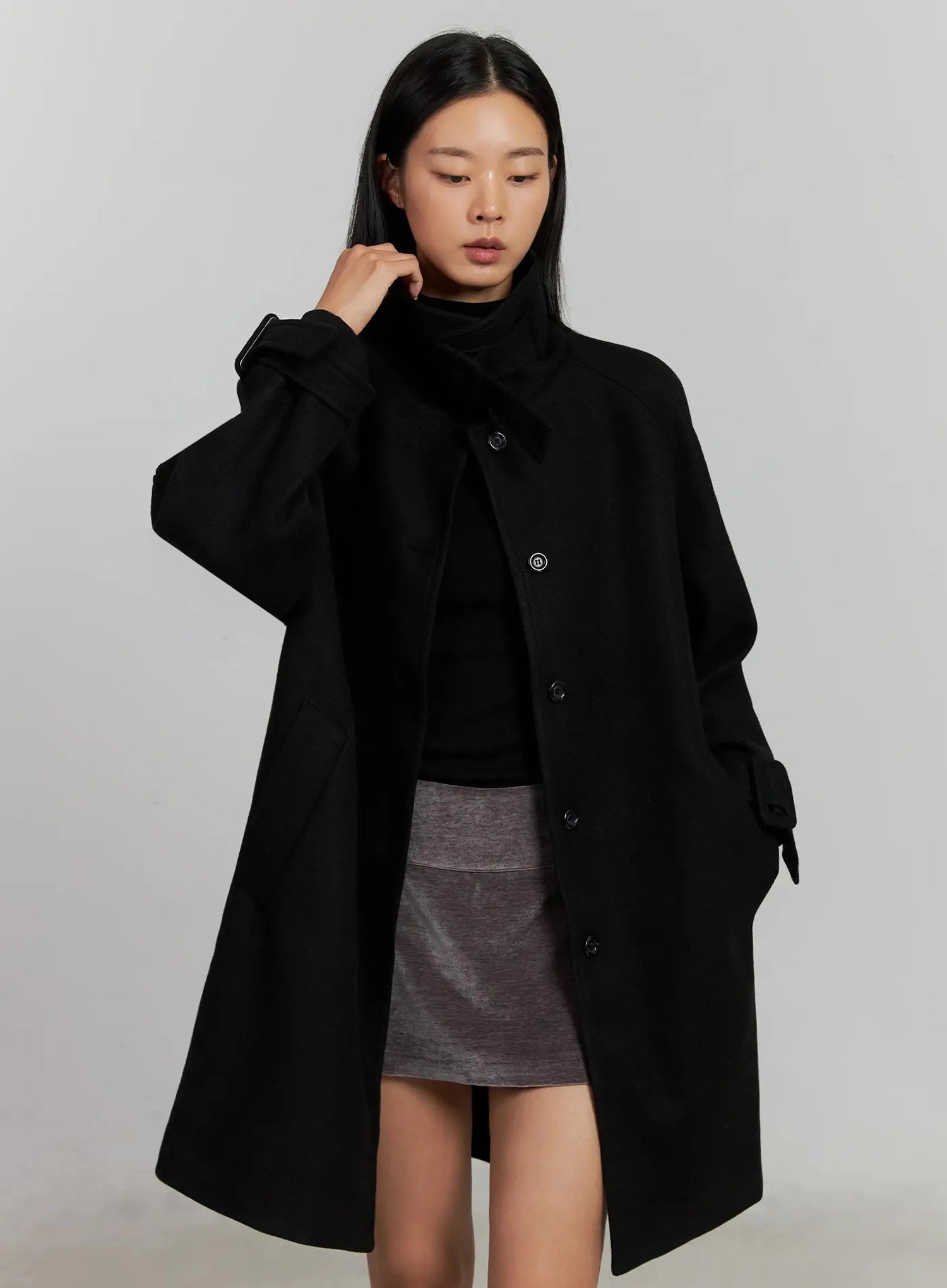 high-neck-knee-length-wool-coat-ij502