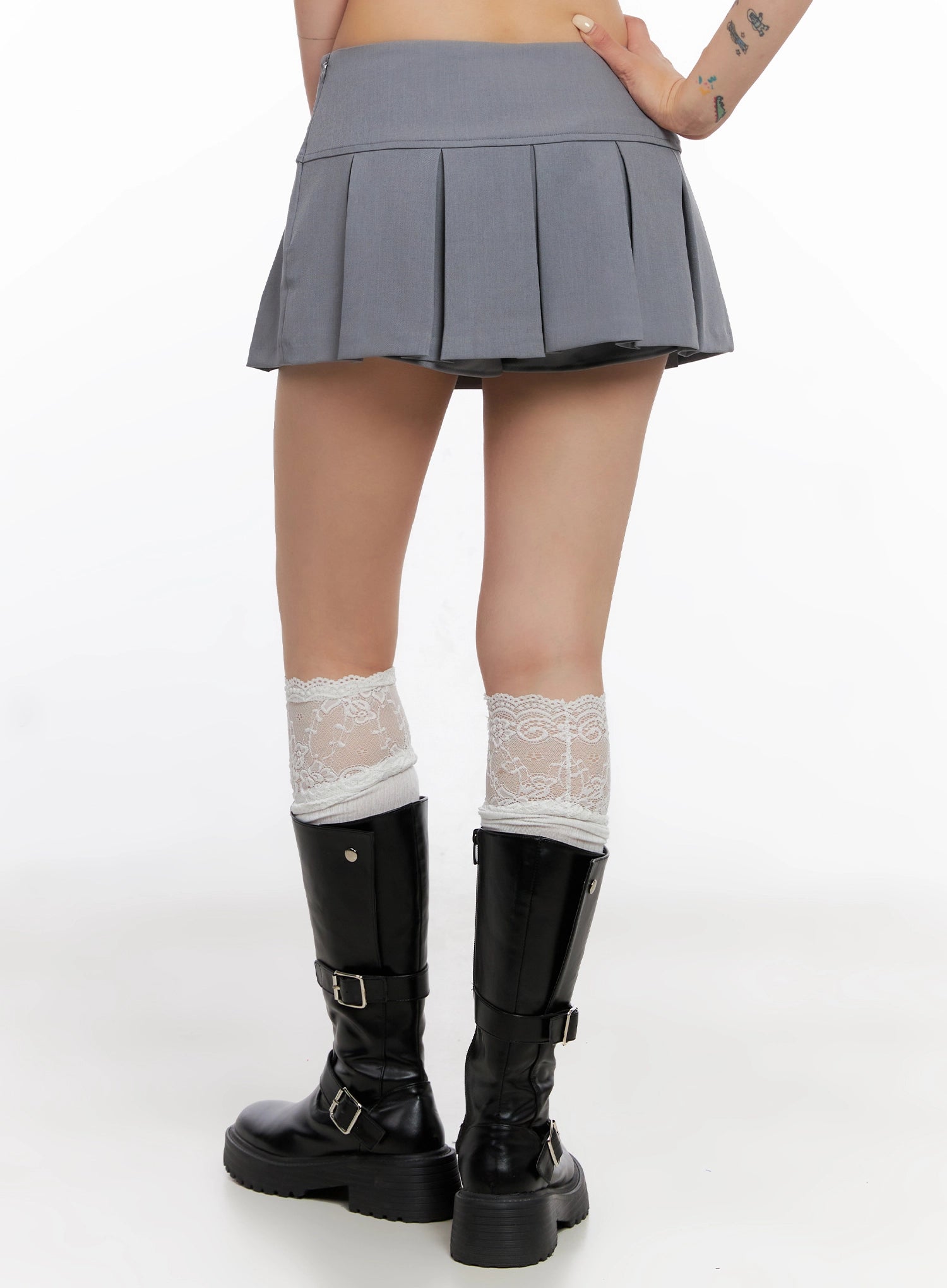 pleated-low-rise-mini-skirt-is515