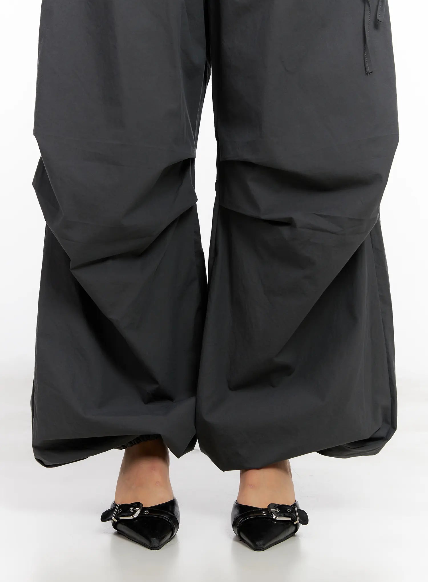 pleated-wide-leg-joggers-cl518