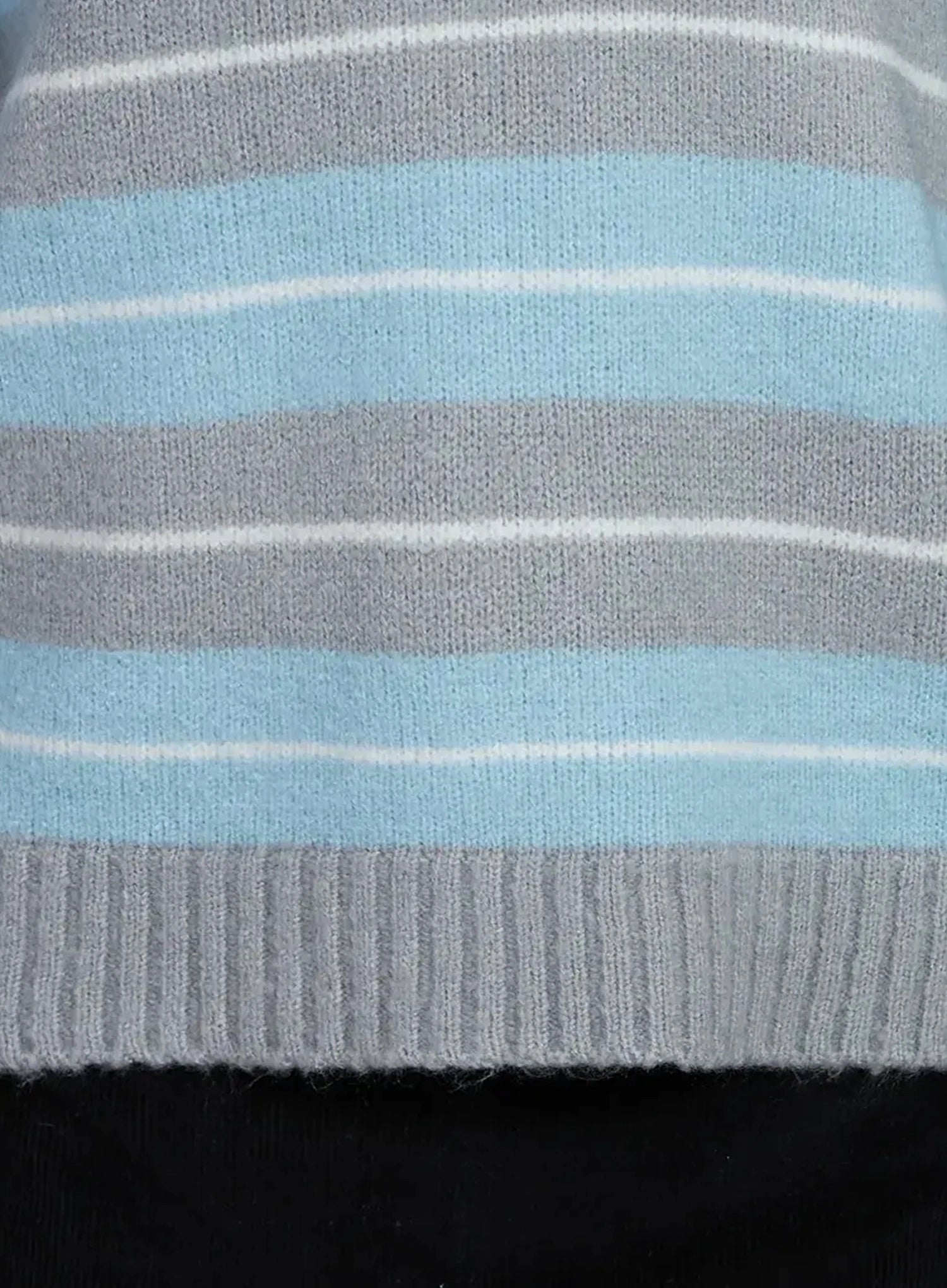 buttoned-collar-striped-knit-sweater-im520