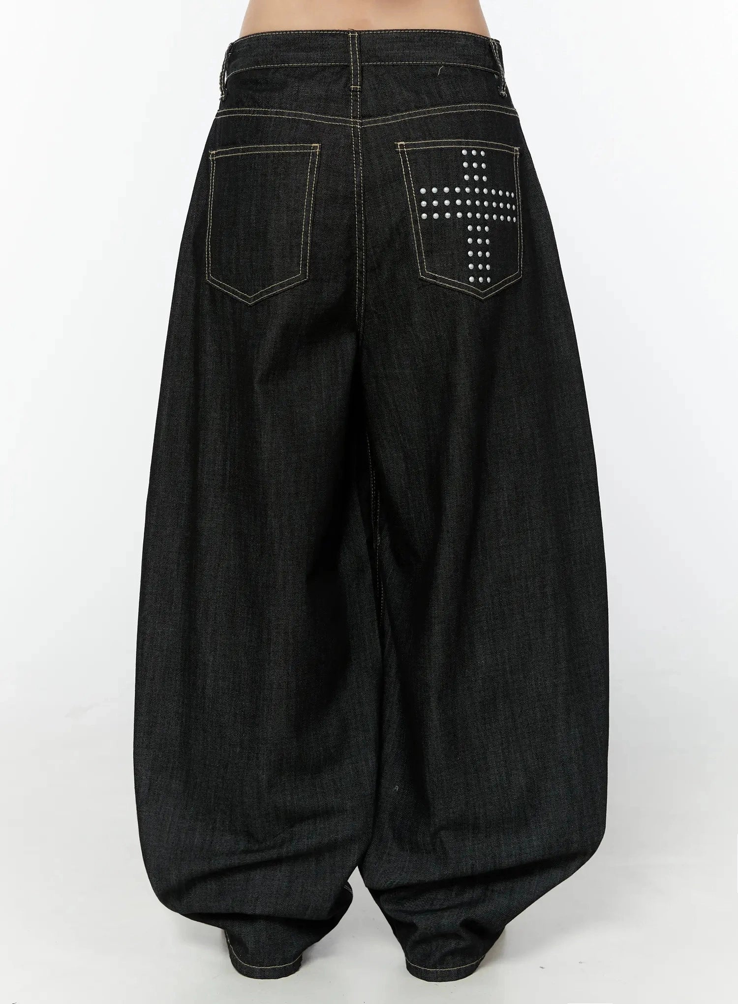 soli-no-fade-baggy-jeans-iu522
