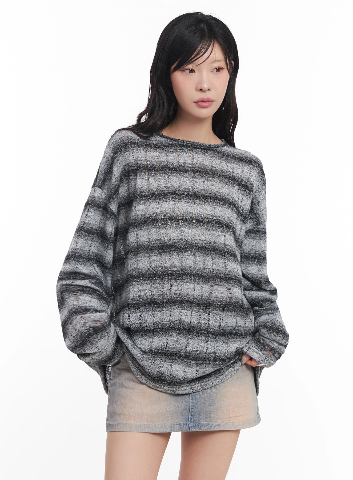 striped-knit-long-sleeve-pullover-ic503