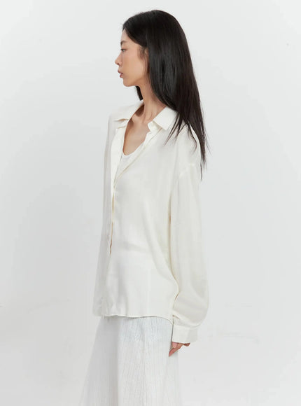 classic-long-sleeve-button-up-il528