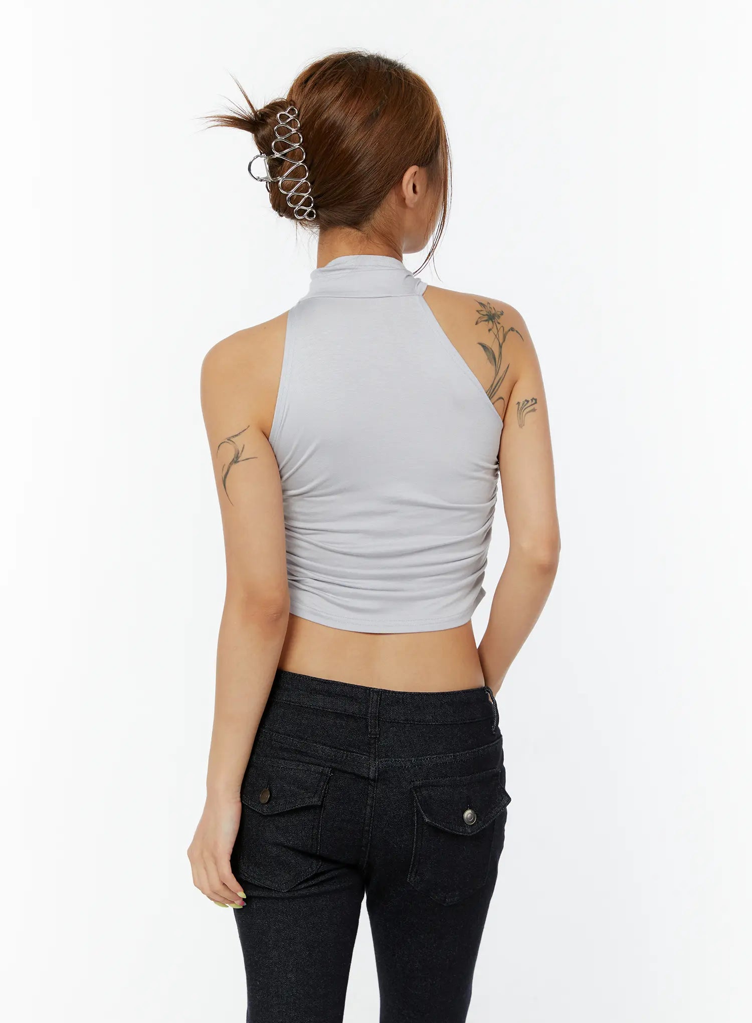 sleeveless-shirred-halter-top-cy520