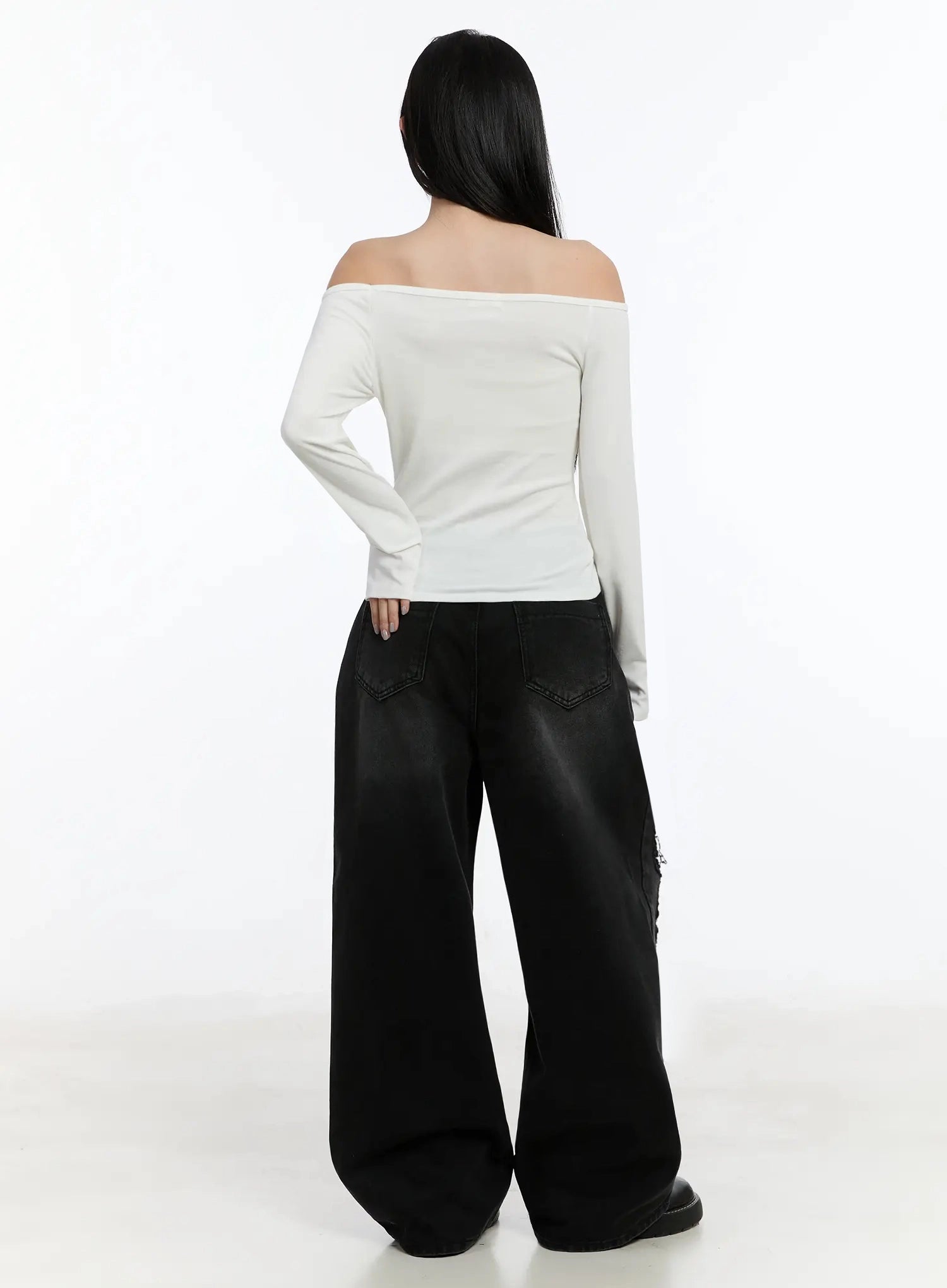 off-shoulder-ruched-long-sleeve-top-im513