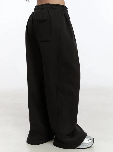 relaxed-fit-sweatpants-im509