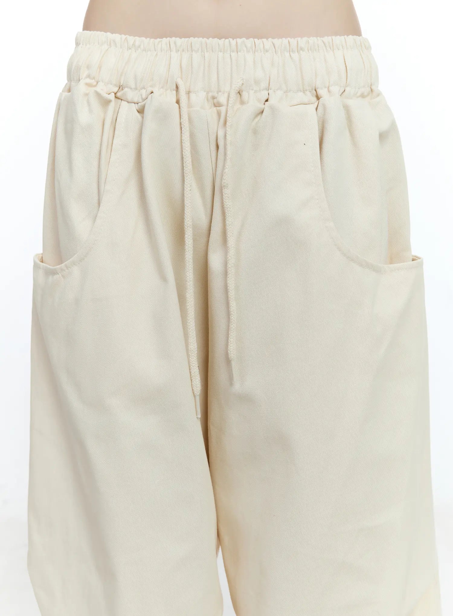 oversized-pintuck-wide-leg-pants-cg507