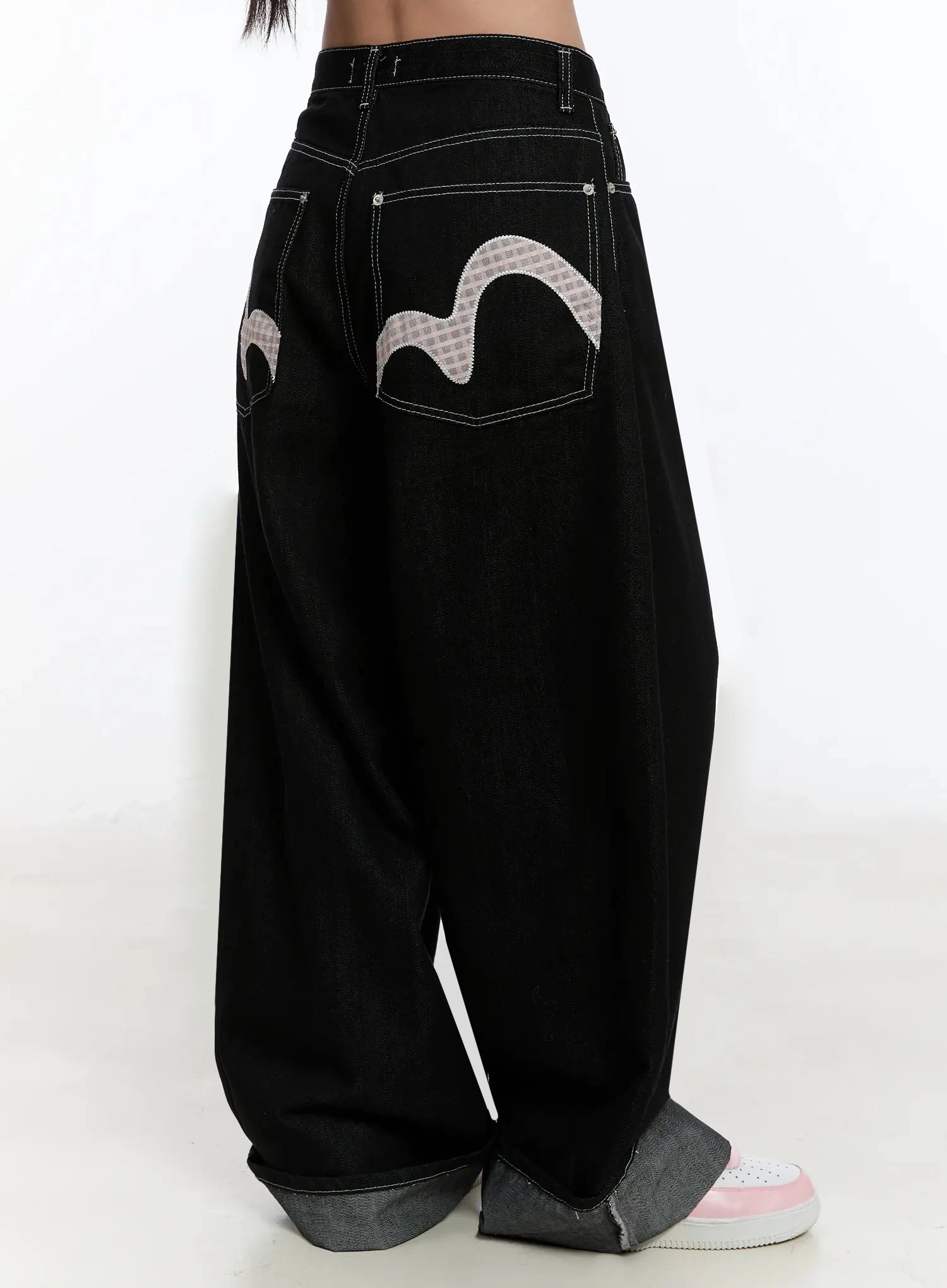 kacey-plaid-stitched-back-pocket-baggy-jeans-im513